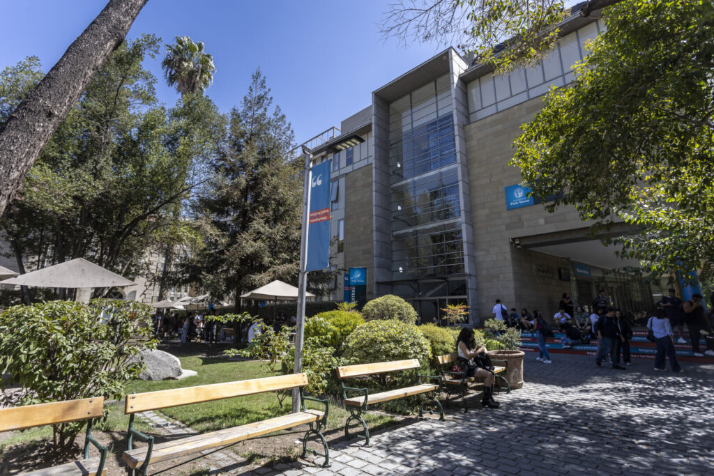 Universidad Finis Terrae impulsa la internacionalización de la innovación con la Universidad Anáhuac Mayab gracias a proyecto InES I+D 2025